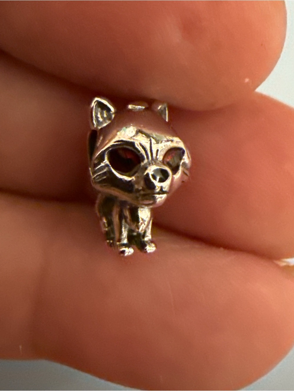 Pandora Silver Cat Charm with Dark Eye Accents - Picture 3 of 5